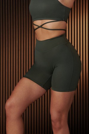 Young LA W122 - Urban Biker Shorts Olivgrün | 3269-SVTGY