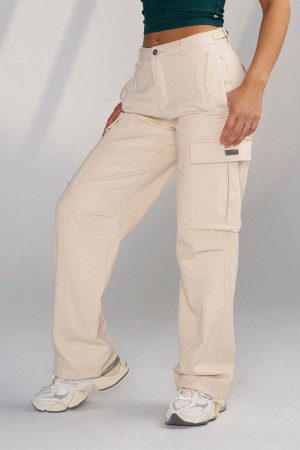 Young LA W206 - Metro Cargos Weiß | 2674-JHAXP