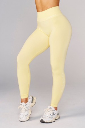 Young LA W220 Seamless Core Legging Spring 24' Gelb | 7354-XLARF