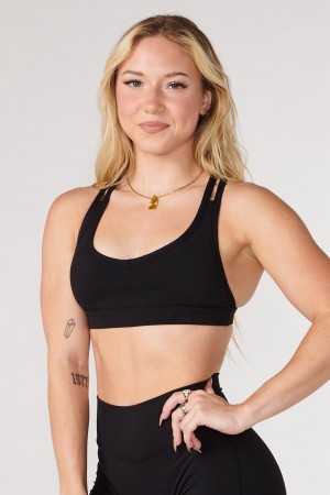 Young LA W318 Effortless Sports Bra Schwarz | 2875-KZSRM